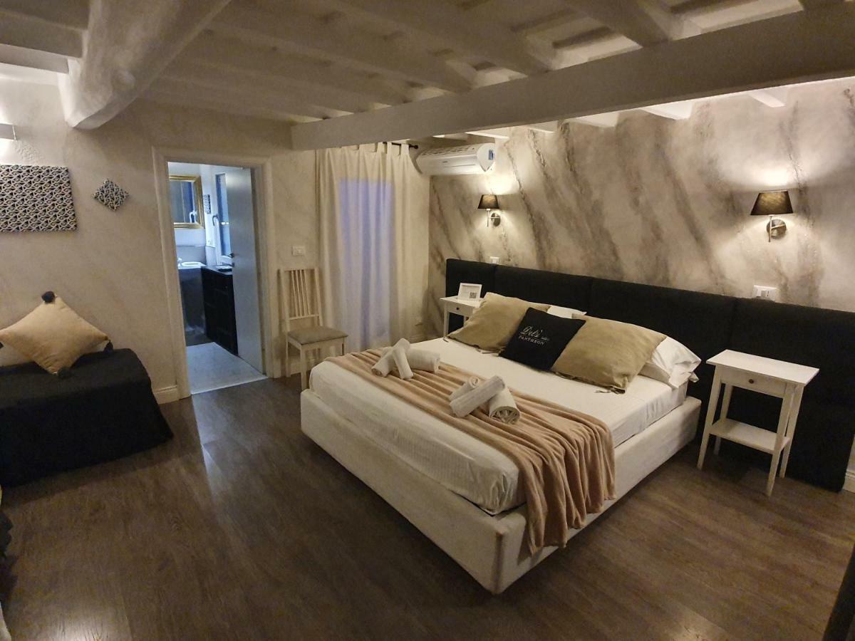 Delsi Suites Pantheon โรม ภายนอก รูปภาพ